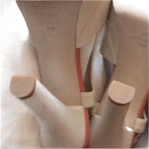 FREE IN U BUNDLE Orange/cream shoesSIZE 8.5 - Picture 7 of 9